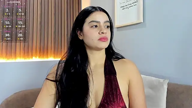 Paula Desousa online show from 07/05/26, 02:24