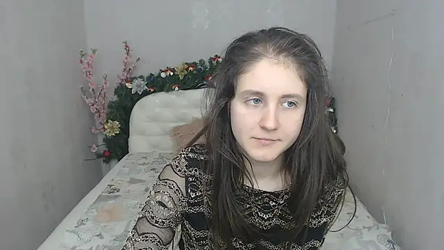 Holliy Cooper online show from 01/03/25, 03:55