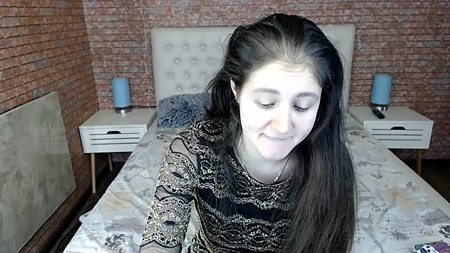 Holliy Cooper online show from 01/09/25, 01:24