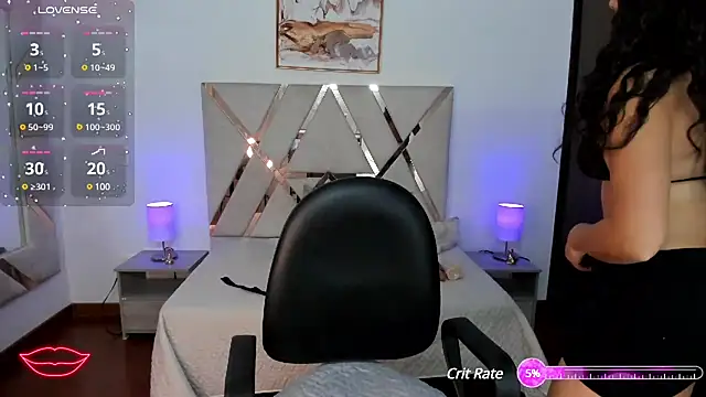 carolynne18 online show from 12/06/24, 12:16
