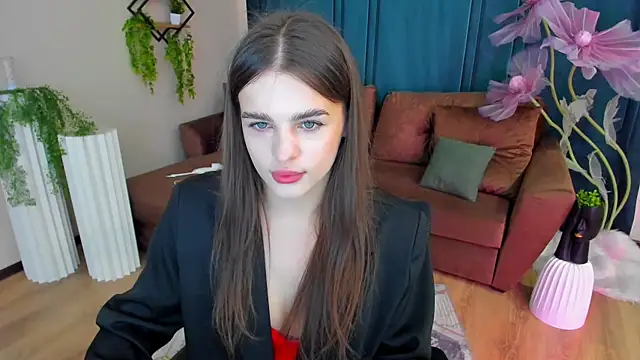 Snapshot of FinalAccord chatting on 10/05/25, 10:02 FinalAccord online show from 10/05/25, 10:02