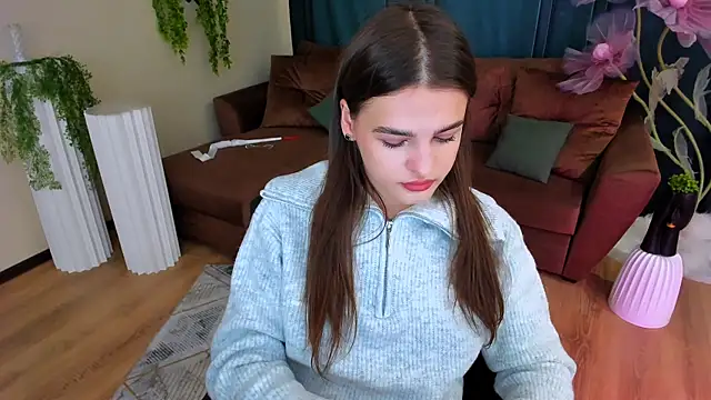 Snapshot of FinalAccord chatting on 10/16/25, 10:05 FinalAccord online show from 10/16/25, 10:05