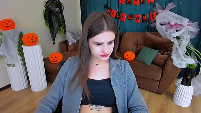 Snapshot of FinalAccord chatting on 11/03/25, 04:03 FinalAccord online show from 11/03/25, 04:03