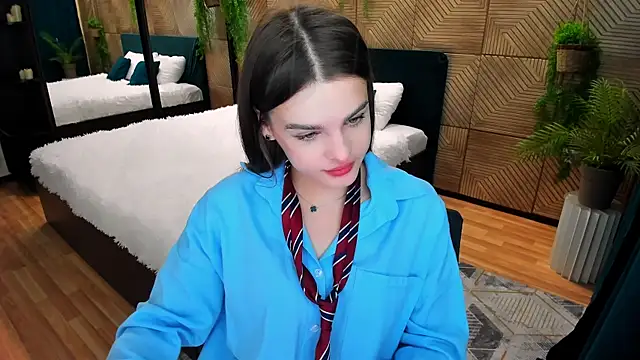 Snapshot of FinalAccord chatting on 11/21/25, 10:03 FinalAccord online show from 11/21/25, 10:03