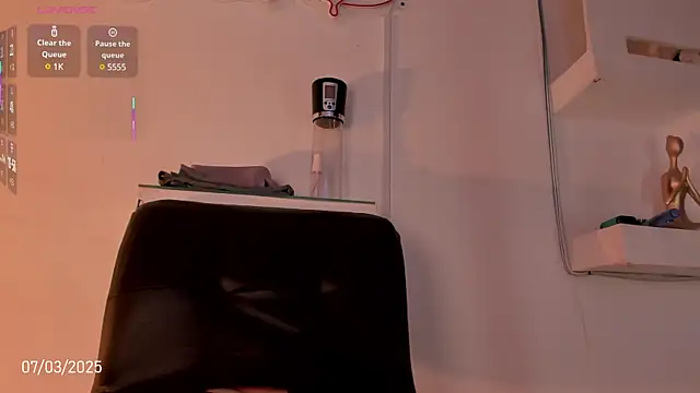 Snapshot of isabelsexysmile_ chatting on 03/07/25, 01:29 isabelsexysmile  online show from 03/07/25, 01:29