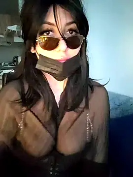 Snapshot of Rasha99 chatting on 12/25/24, 11:54 Rasha99 online show from 12/25/24, 11:54