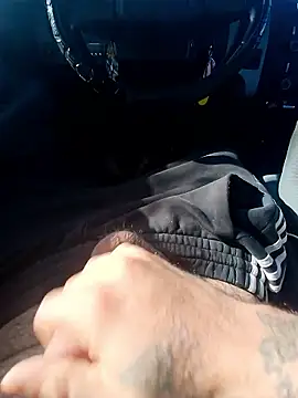 Snapshot of JObuddy661 chatting on 09/27/25, 01:27 JObuddy661 online show from 09/27/25, 01:27