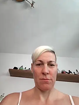 DarleenHot online show from 01/06/26, 08:29