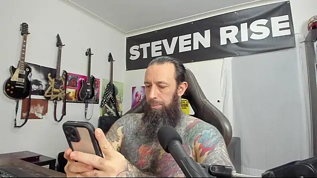 StevenRiseNYC online show from 12/29/24, 04:16