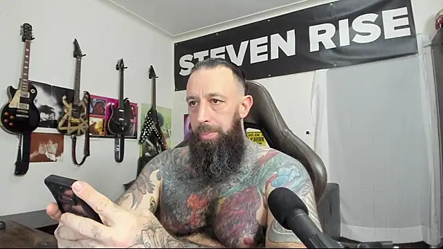 StevenRiseNYC online show from 01/07/25, 10:41
