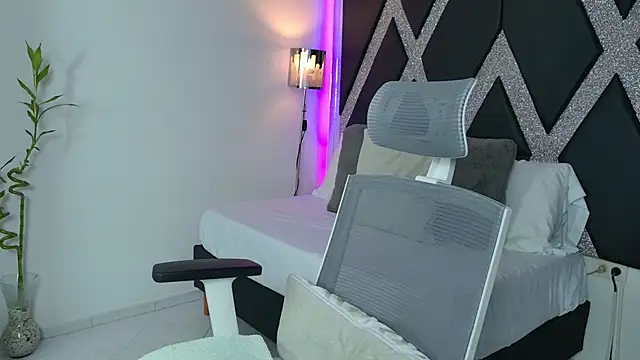 blonde cat15 online show from 06/12/26, 03:05