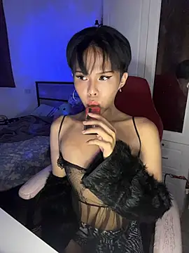 Plaxtique online show from 07/28/26, 01:32