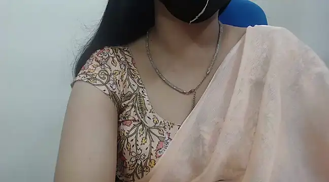 Lovely Siri 23 online show from 03/17/25, 07:48