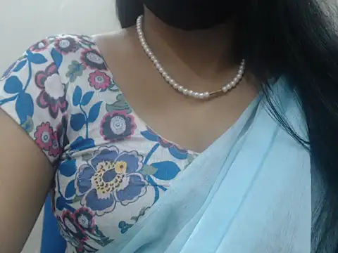 Lovely Siri 23 online show from 07/12/26, 08:00