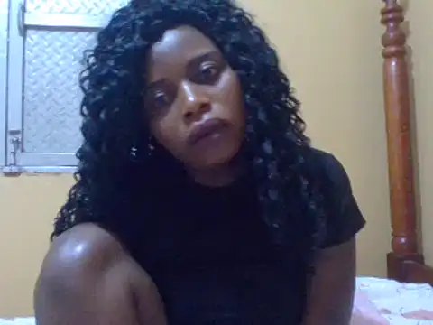 sweetbabra1 online show from 02/01/25, 05:28