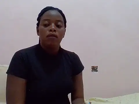 sweetbabra1 online show from 12/20/25, 05:47