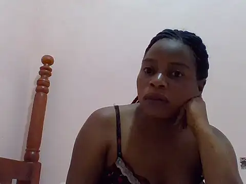 sweetbabra1 online show from 12/23/25, 05:27