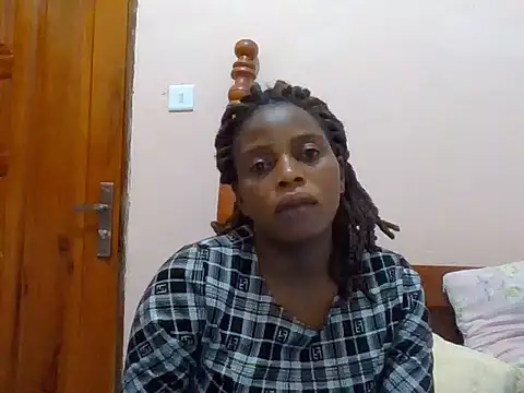 sweetbabra1 online show from 06/10/26, 08:08