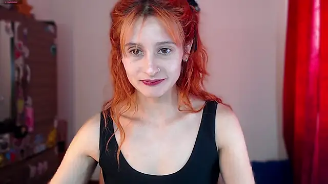 Snapshot of skinny_Raven chatting on 12/15/24, 06:59 skinny Raven online show from 12/15/24, 06:59