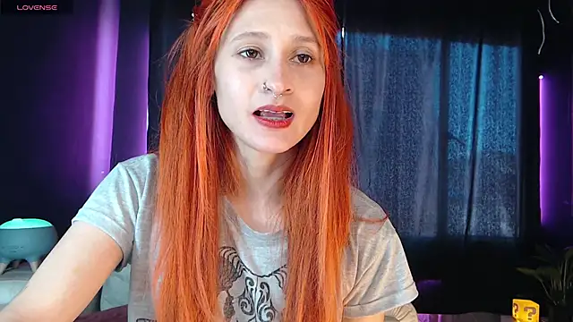 Snapshot of skinny_Raven chatting on 09/21/25, 05:14 skinny Raven online show from 09/21/25, 05:14