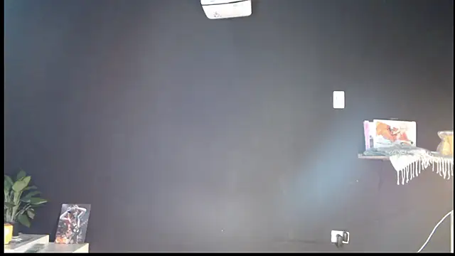 Snapshot of skinny_Raven chatting on 10/28/25, 10:56 skinny Raven online show from 10/28/25, 10:56