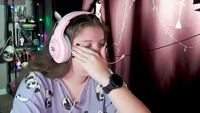 Snapshot of so_cute777 chatting on 09/26/25, 12:58 so cute777 online show from 09/26/25, 12:58