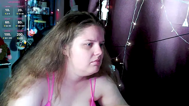 Snapshot of so_cute777 chatting on 10/24/25, 12:19 so cute777 online show from 10/24/25, 12:19