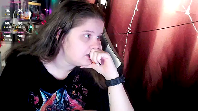 Snapshot of so_cute777 chatting on 10/27/25, 01:48 so cute777 online show from 10/27/25, 01:48