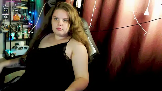 Snapshot of so_cute777 chatting on 11/16/25, 05:18 so cute777 online show from 11/16/25, 05:18