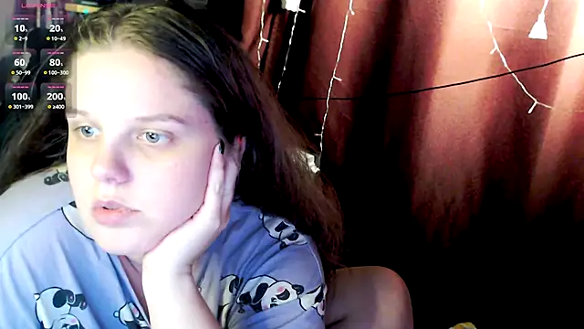 Snapshot of so_cute777 chatting on 11/18/25, 08:57 so cute777 online show from 11/18/25, 08:57