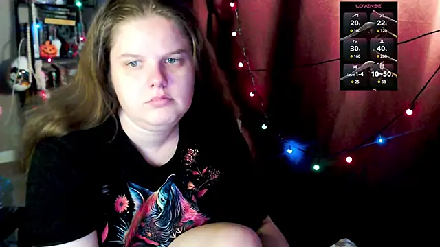 Snapshot of so_cute777 chatting on 11/29/25, 11:52 so cute777 online show from 11/29/25, 11:52