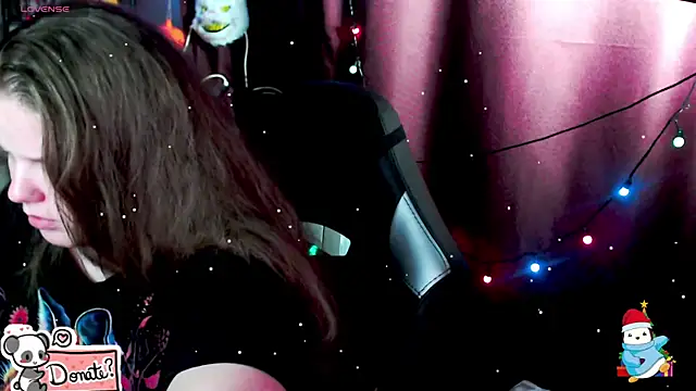 Snapshot of so_cute777 chatting on 12/21/25, 01:57 so cute777 online show from 12/21/25, 01:57