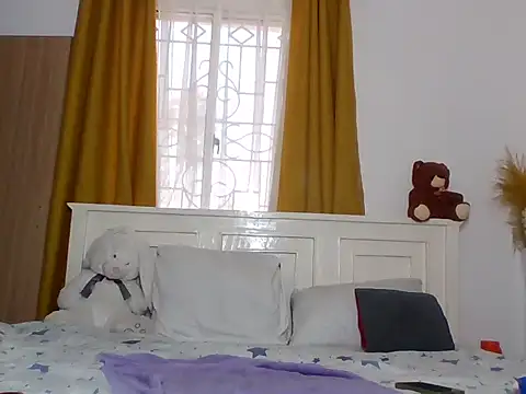 Snapshot of NAUGHTY__EBONY chatting on 10/02/25, 05:03 NAUGHTY  EBONY online show from 10/02/25, 05:03