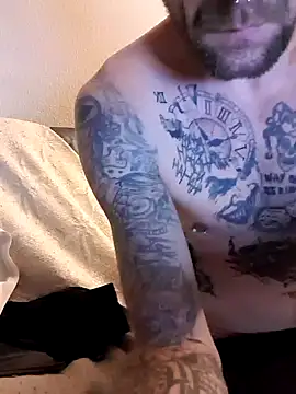 PIercingBoy38 online show from 12/26/24, 11:46