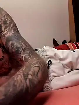 PIercingBoy38 online show from 01/08/25, 12:38