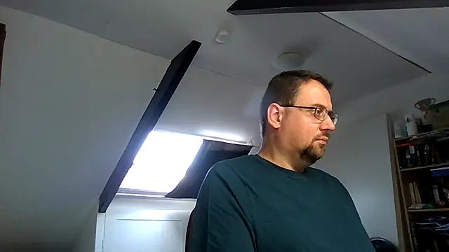 rdewaard81 online show from 09/19/25, 09:11