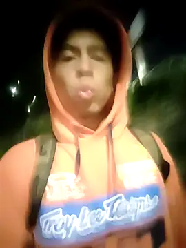 Snapshot of Alexander9827 chatting on 12/19/24, 11:57 Alexander9827 online show from 12/19/24, 11:57