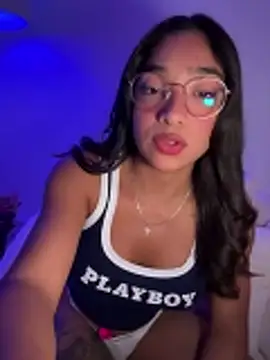 Bellafr online show from 10/18/25, 07:47