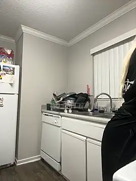 creamdreammmm online show from 11/12/25, 02:56