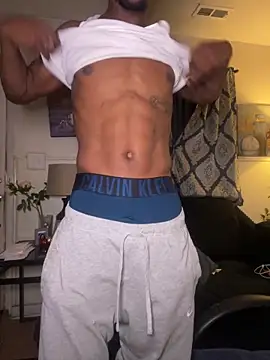 LawrenceBanques online show from 12/22/25, 04:20