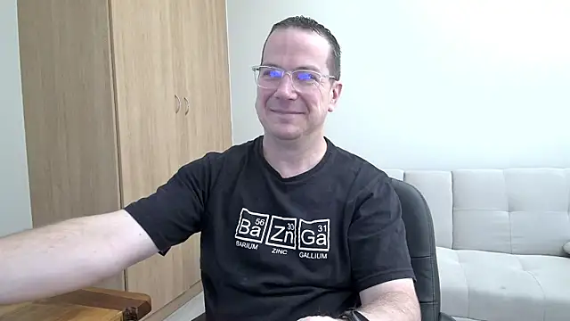 Snapshot of BrettJ81 chatting on 12/23/25, 10:57 BrettJ81 online show from 12/23/25, 10:57