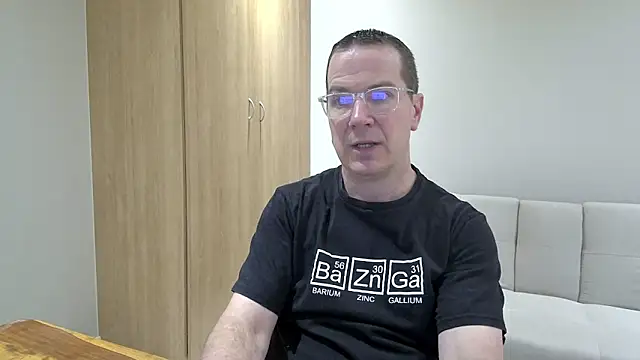 Snapshot of BrettJ81 chatting on 06/09/26, 03:01 BrettJ81 online show from 06/09/26, 03:01