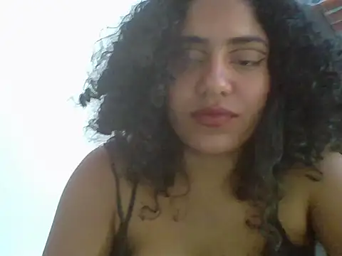 Snapshot of savanahottie chatting on 11/20/25, 05:12 savanahottie online show from 11/20/25, 05:12