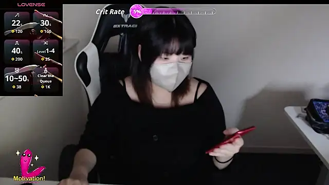Snapshot of mimika0403 chatting on 04/30/26, 02:56 mimika0403 online show from 04/30/26, 02:56
