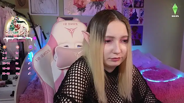 Evie Ro online show from 12/19/24, 11:03