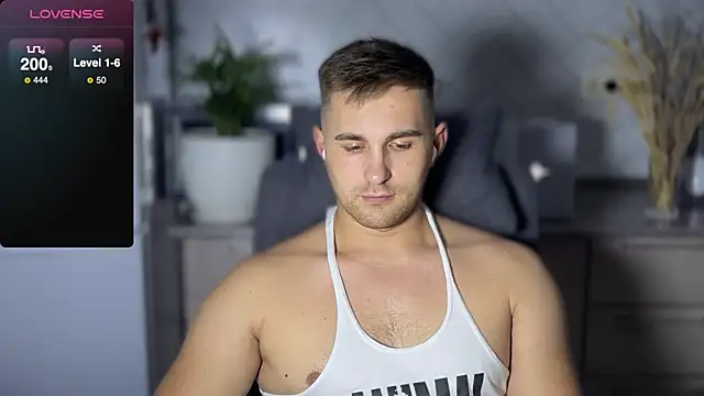 Sweeet  boy online show from 12/04/24, 11:46