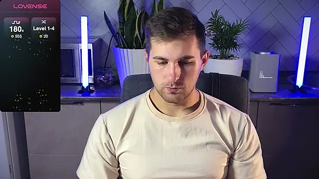 Sweeet  boy online show from 12/28/24, 08:37