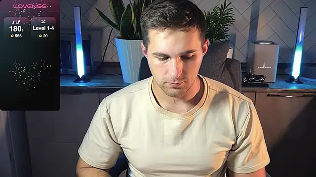 Sweeet  boy online show from 01/18/25, 11:44