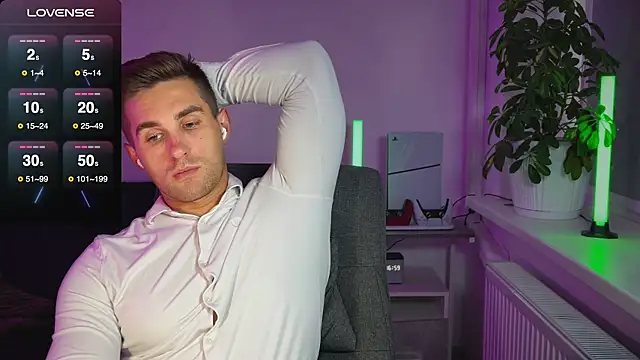 Sweeet  boy online show from 09/23/25, 01:58