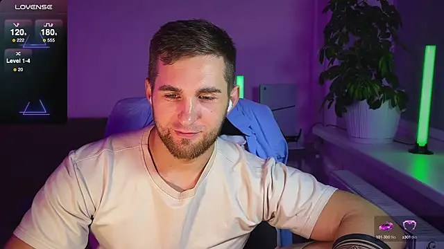 Sweeet  boy online show from 10/19/25, 10:10